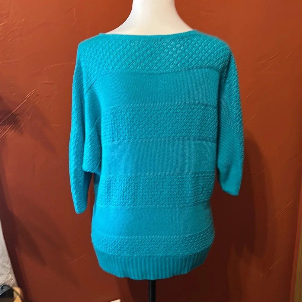 KIM ROGERS SWEATER………………156 - Picture 3 of 6